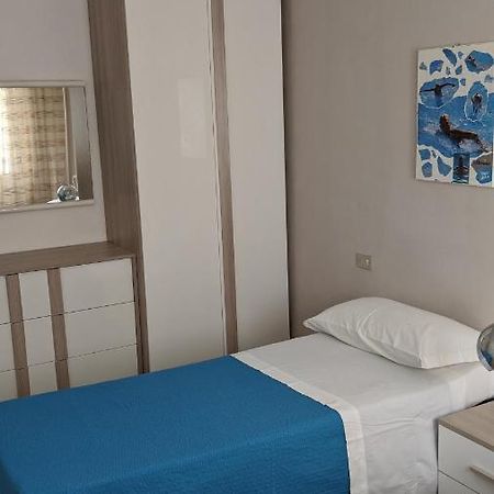 Appartamento Mariani Riccione Luaran gambar