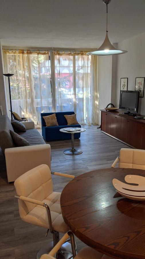 Appartamento Mariani Riccione Luaran gambar